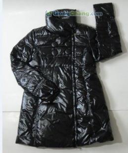 2012原單正品MAX MARA女款羽絨服批發(fā) 高端時尚與實(shí)惠價格的完美結(jié)合